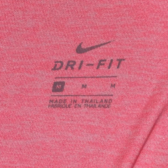 Nike Dri-Fit Woman’s Coral Tank Top Size Medium - Picture 2 of 6